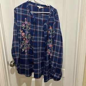 The Pioneer Woman Blue Plaid Button Down with Floral Accents